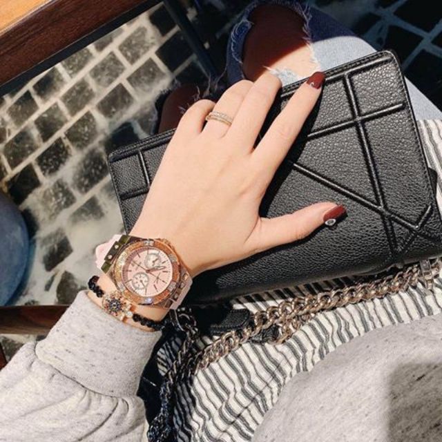 (ผ่อน0%)10เดือน📌กดเลย พร้อมส่งGUESS Ladies rose gold watch with pink dial แท้100%