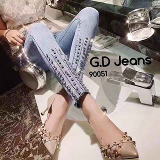 G.D.Jeans รุ่น 90051#กางเกงยีนส์ขายาวผ้ายืดทรงเดฟสีฟอกเล่นดีเทลตอกเพชรปลายขาแบบเก๋ๆ