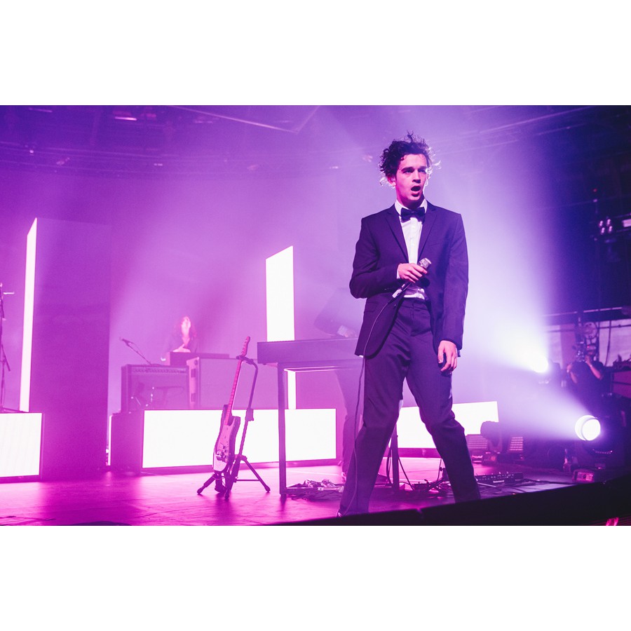 โปสเตอร์ The 1975  Matty Healy แมตทิว ฮิลลี่ ตกแต่งผนัง Music Poster โปสเตอร์วินเทจ โปสเตอร์วงดนตรี 