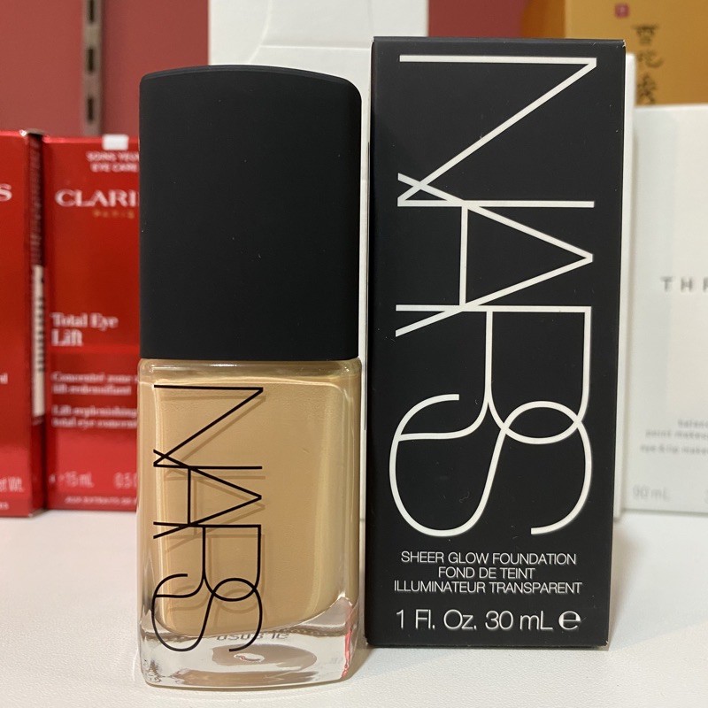 NARS Sheer Glow Foundation #Light5 Fiji 30ml