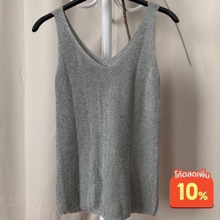 Lady Knit Tank Top in Grey Size L-XL เสื้อไหมพรม แขนกุดคอวี สีเทา พร้อมส่งจากไทย