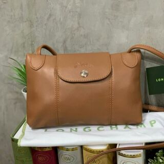 กระเป๋าสุดไอคอนิกจากแบรนด์ Longchamp