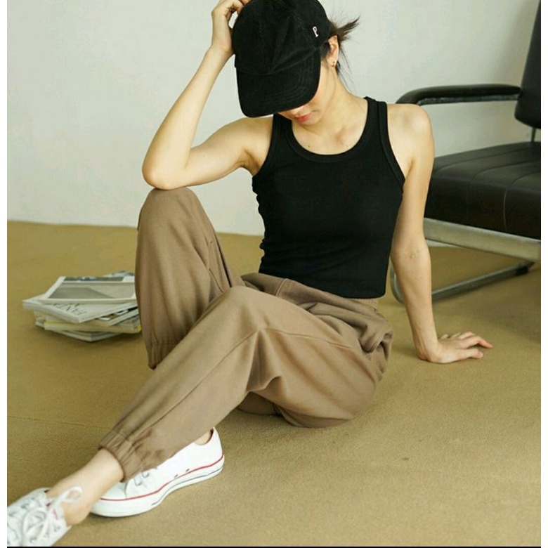 กางเกงสีน้ำตาล used like new size M ของร้าน Ketch apparels