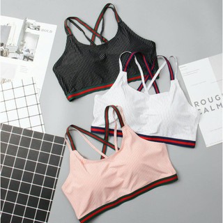 เสื้อชั้นใน  SPORT BRA ไม่มีโครง แต่มีทรง ผ้าดีมาก ใส่สวยเลยจ้า