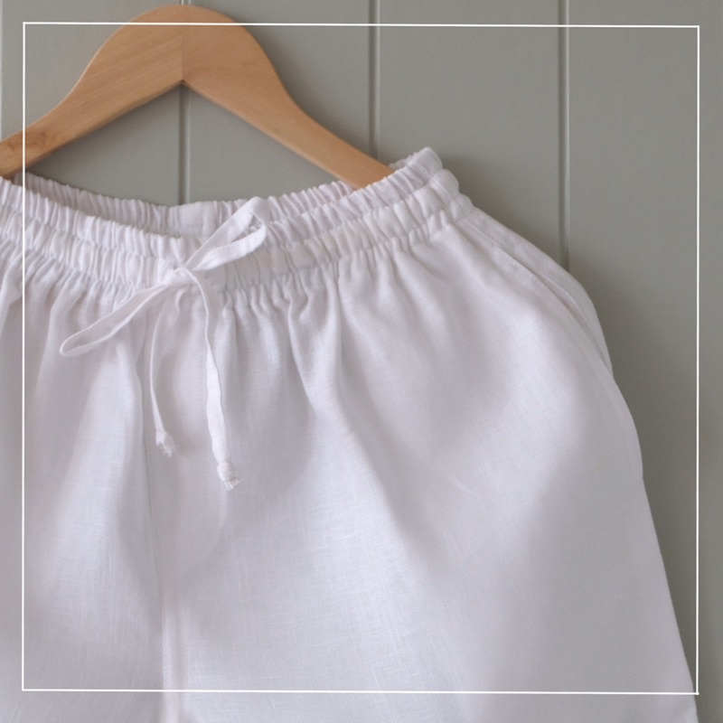 Phatural กางเกงขาสั้น(ผ้าลินินแท้) สีขาวออแกนิค