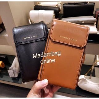 Charles &amp; Keith Front Flap Wallet กระเป๋าสะพายข้าง ที่ใส่โทรศัพท์ CK6-10700516