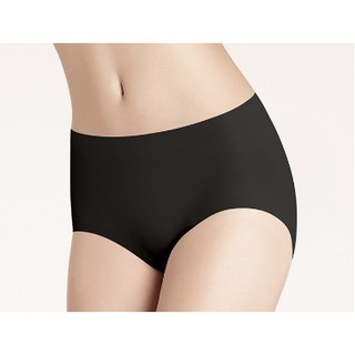 Sabina กางเกงชั้นในไร้ขอบ จั้มก้น Panty Seamless สีดำ (M,L,XL)