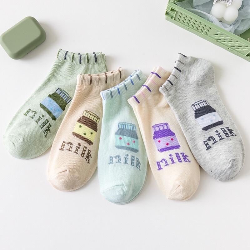 ถุงเท้าเกาหลี แฟชั่นข้อสั้น ลายMILK  1 เซตมี 5คู่ ใส่ได้ทั้ง ช/ญ A57