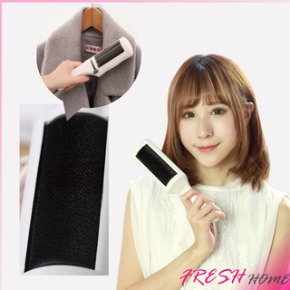 ลูกกลิ้งปัดฝุ่น  แปรงขนแมว แบบพกพา ลูกกลิ้งปัดฝุ่นไฟฟ้าสถิต Electrostatic Mini Dryer Lint Brush