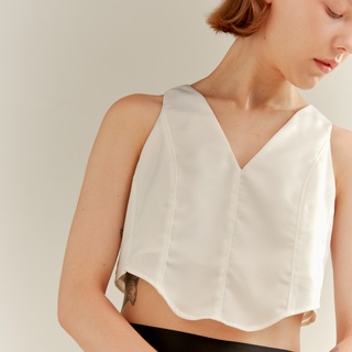 coworker - seam detail crop top (ST.CT.01)