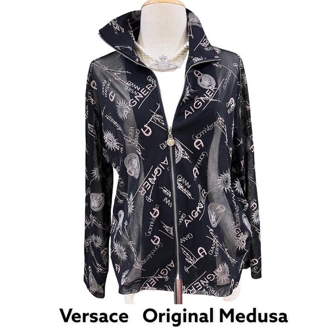 Versace made in Italy 🇮🇹 เสื้อผู้หญิงแท้มือสองสวยมากๆ