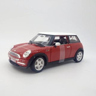 รถโมเดล bburago 18-12034 Mini COOPER 2001 สเกล 1:18 กระโปรงหน้า+หลัง ประตู เปิดได้