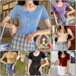 เสื้อไหมพรมคอเหลี่ยมกระดุมหน้า งานฟรีไซส์ มีให้เลือก 6 สี