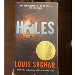 Holes- Louis Sachar หนังสือภาษาอังกฤษมือสอง