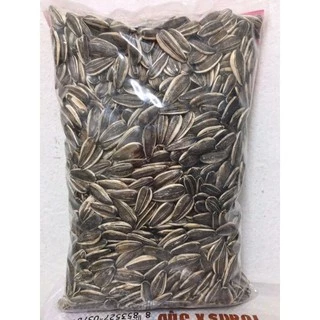 เมล็ดทานตะวัน Aป้อม อาหารนกแก้ว (500g)