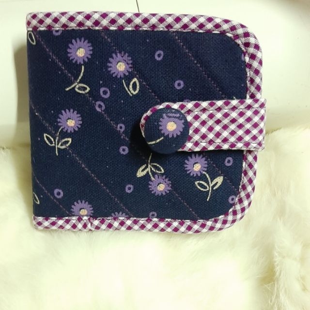 กระเป๋าสตางค์แฮนด์เมดมบพับสั้น มีช่องใส่บัตร ช่องลับ ช่องใส่เหรียญมีซิป เลือกลายผ้าในแชท