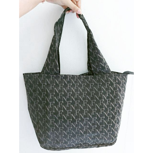 กระเป๋าสะพาย FLYNOW แท้ 100% สีดำลาย FN