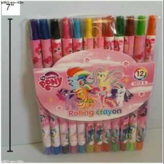 สีเทียน ม้าน้อย โพนี่ (My Little Pony) พอหมุนตรงด้านล่าง สีเทียนจะเลื่อนขึ้นลงได้ ใช่เสร็จหมุนเก็บไม่เลอะเทอะ มี 12 สี