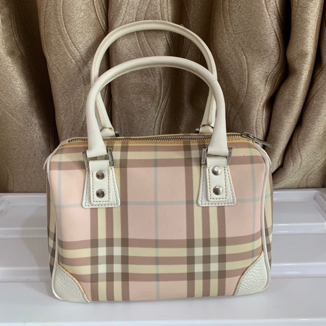 กระเป๋า Burberry แท้