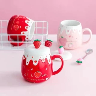 แก้วกาแฟลายสตอเบอรี่+ช้อน เข้าไมโครเวฟได้ แก้วสุดน่ารักพรีเมี่ยม สวยและคุ้มค่า