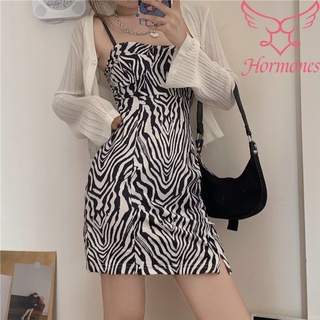 Hormones ชุด ผู้หญิงเดรส ชุดสลิป เดรสลายม้าลายสุดเซ็กซี่ พร้อมส่งจากไทย （H698)