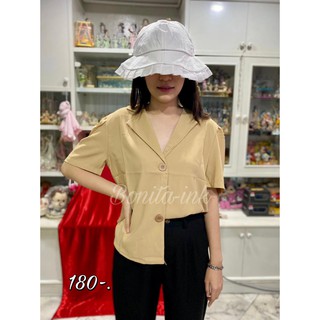 เสื้อเชิ้ตสีพื้นแขนสั้น