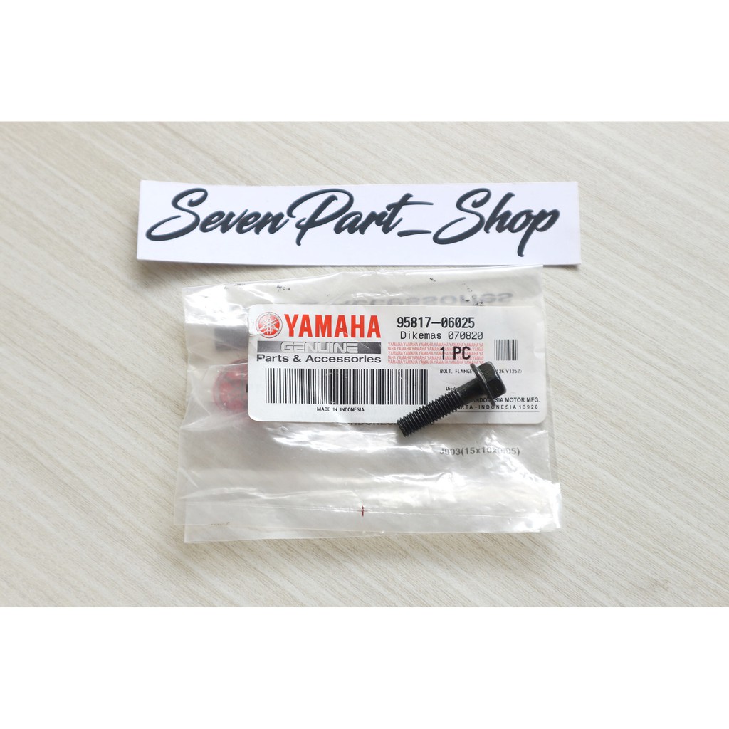 Original Yamaha RX KING RXKING เบรคหน้า Master Clamp Bolt 95817-06025