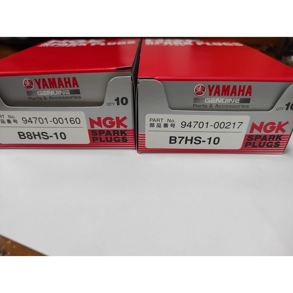 หัวเทียน Yamaha Japan NGK B8HS-10 (91571-00160) B7HS-10 (94701-00217) PLUG YAMAHA - OUTBOARD87