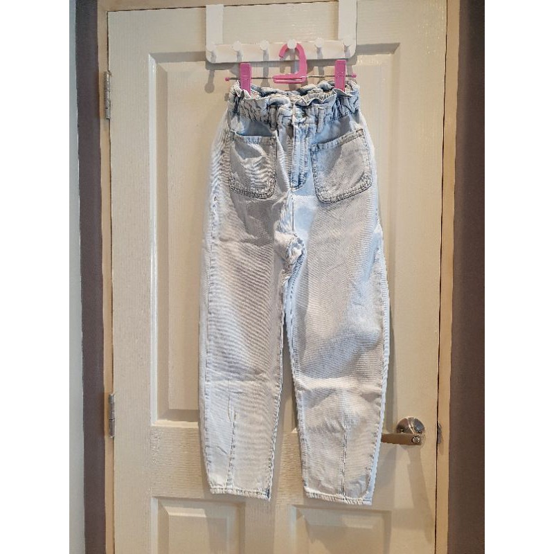 Zara Baggy Jeans Size 36 **used**
