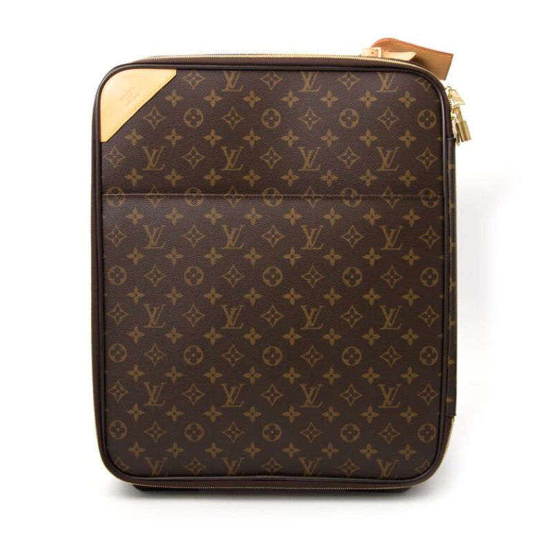 Louis Vuitton รุ่น PEGASE LEGERE 50” กระเป๋าเดินทางล้อลาก แท้ DC06