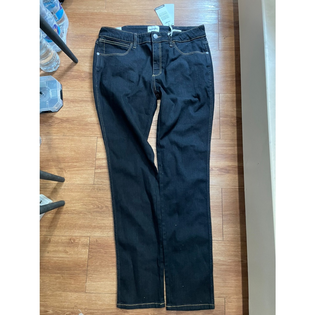 Wrangler สีดำ WRWR15Q3Y w31ดำ น้ำเงิน, w32,W36ดำ,W38 น้ำเงิน /L31,L32  ผช มือ1