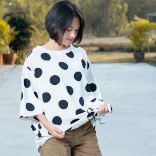 WHITE Ground PolkaDot Top (Oversize)