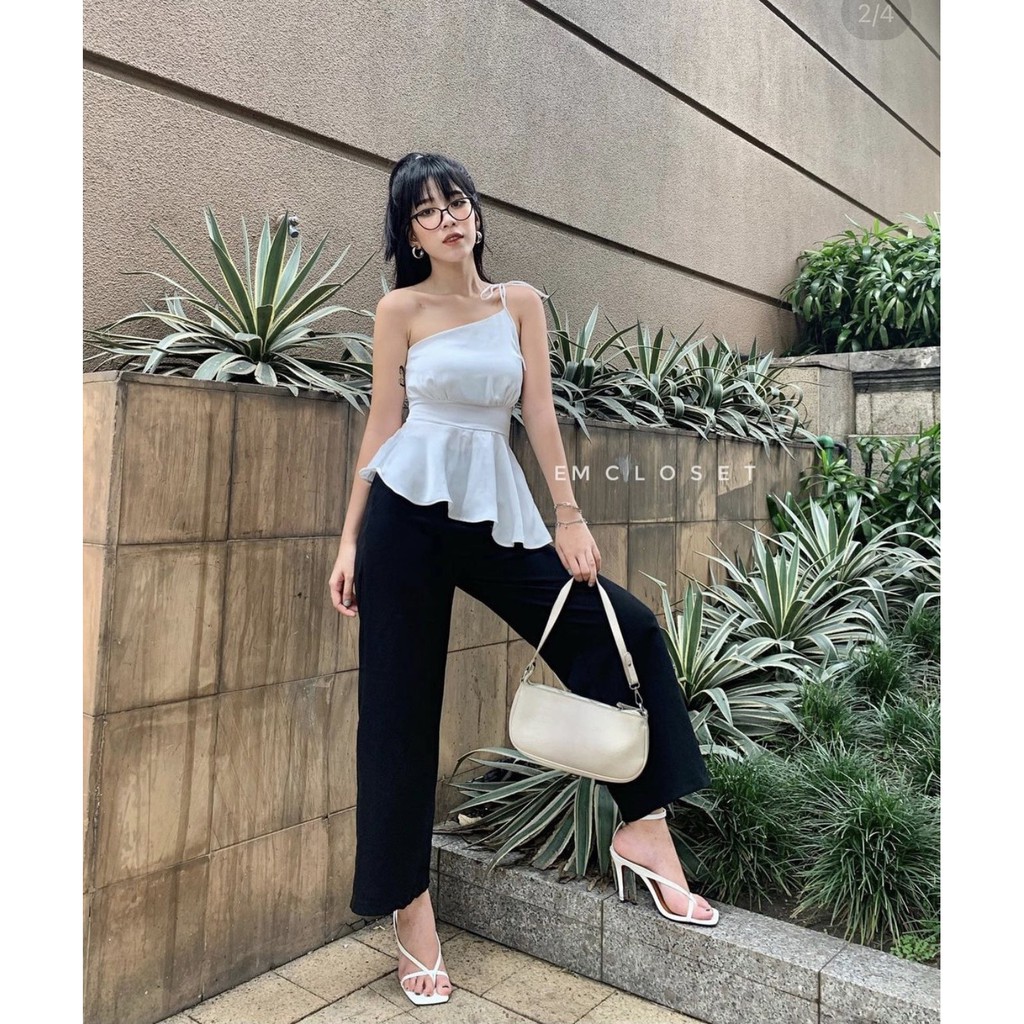 ชุดเสื้อเปิดไหล่ + SUNSET