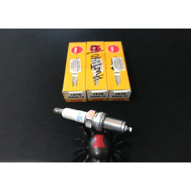 หัวเทียน Suzuki Alto, Swift 1.4 KR6A-10 1678