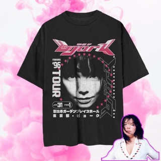 T-shirt  เสื้อยืด ขนาดใหญ่ พิมพ์ลาย Bjork Japan Tour 1996 BjRk Tour Japan 1996 สําหรับผู้ชาย และผู้หญิงS-5XL