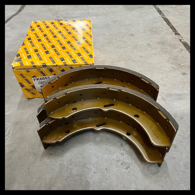รองเท้าเบรก FBK FK6653 MITSUBISHI CANTER