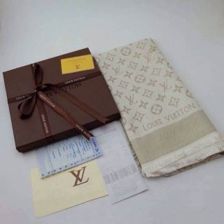 ผ้าพันคอ louis vuitton