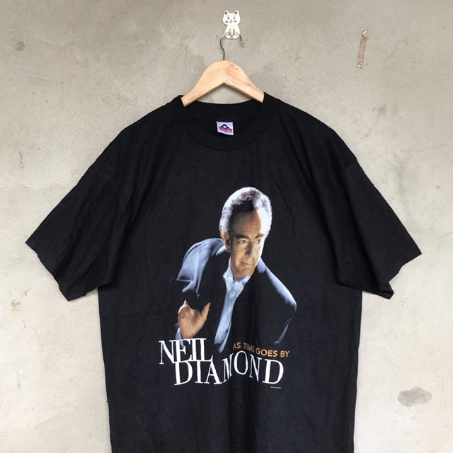 เสื้อยืดคอกลมNEIL DIAMOND