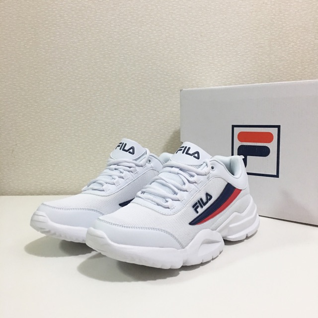 fila white chunky