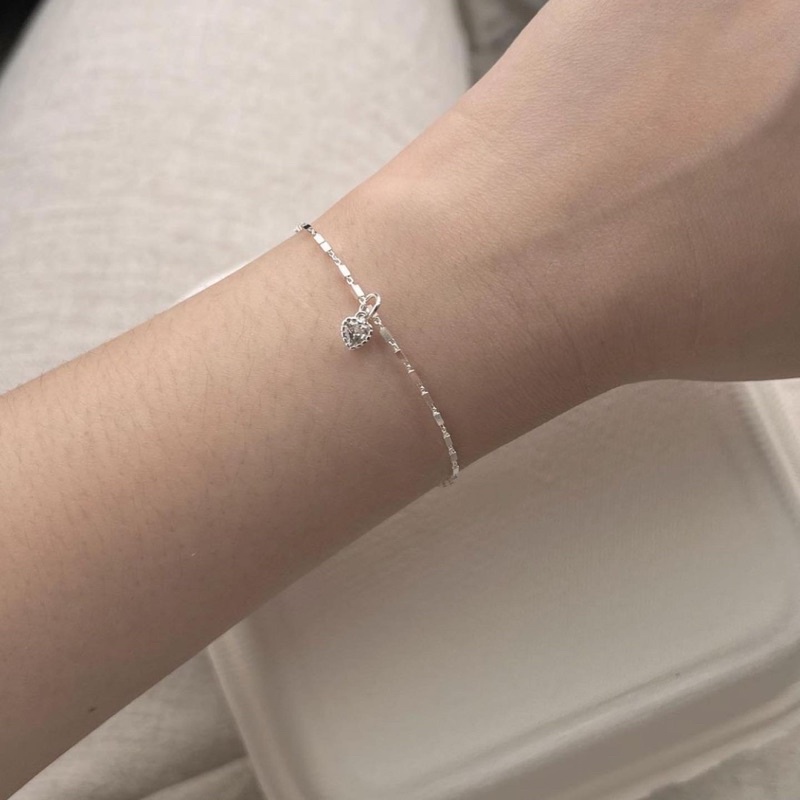 A.piece  กำไลข้อมือเงินแท้ จี้หัวใจ [all silver 925] Cutting Crystal heart bracelet