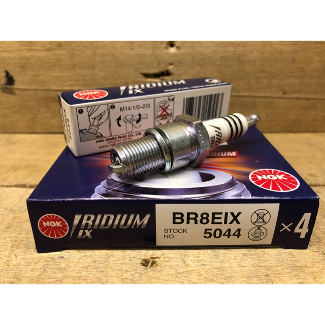 PLUG IRIDIUM BR8EIX RXZ / Y125ZR