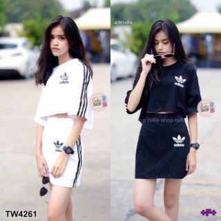 Set 2ชิ้น  adidas  crop oversize