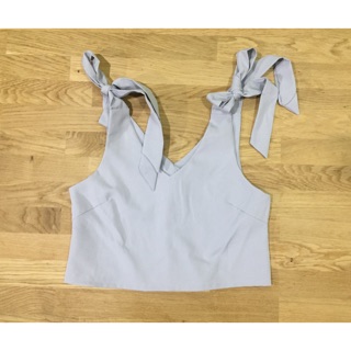 เสื้อครอป แขนกุด สีเทา สายปรับระดับได้