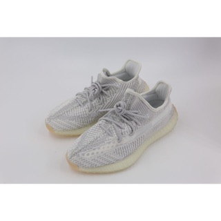 รองเท้าผ้าใบ Yeezy 350 “Yeshaya” สีขาว