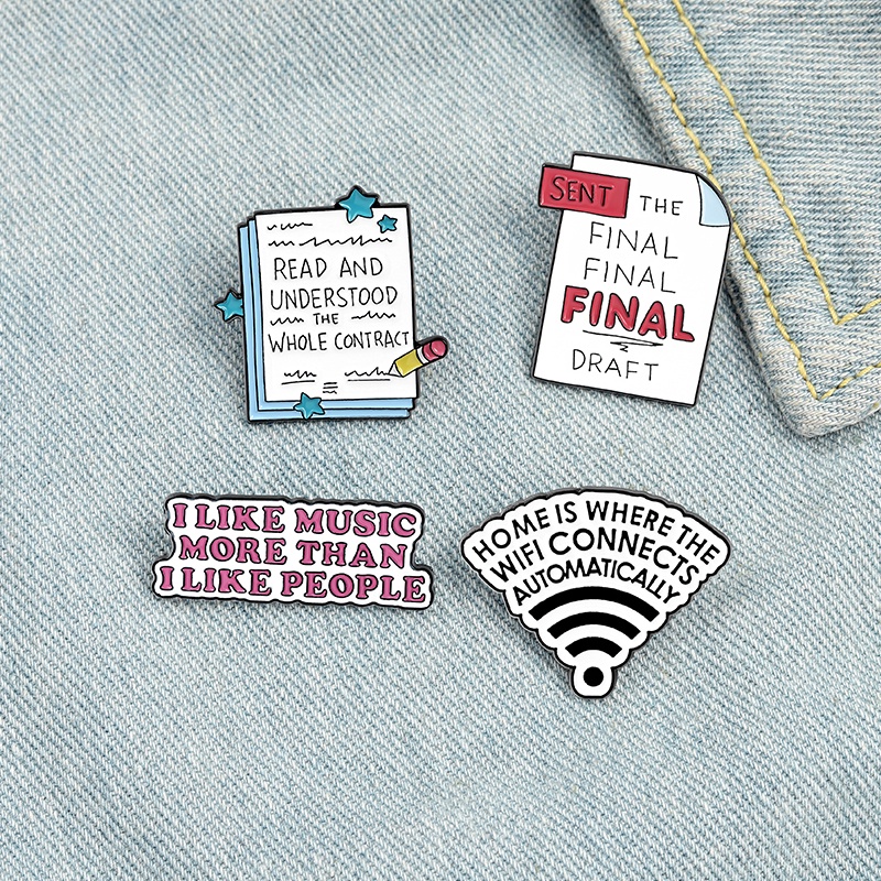 ป้ายแบนเนอร์คําคมตลก I Am Beautiful Enamel Pins ที่มีสีสันแบนเนอร์เข็มกลัด Inspiring เครื่องประดับสําหรับกระเป๋าเป้สะพายหลังเสื้อผ้าของขวัญ