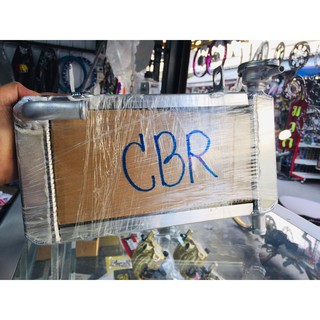 หม้อน้ำ CBR งานสร้าง ตรงรุ่น งานเชื่อมสวยทุกจุด สินค้ามาตรฐานจากโรงงาน กว้าง 20 cm  ยาว 30 cm