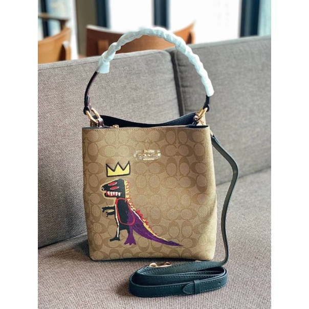 COACH (C5787) X Jean Michel Basquiat Town Bucket Bag