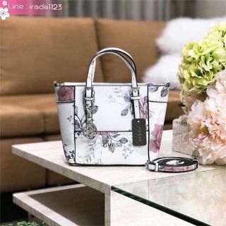 GUESS MINI PRINTED FLOWERS CROSS BODY BAG ของแท้ ราคาถูก