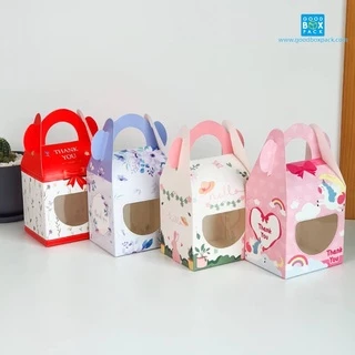Goodboxpack (แพ็คละ20ใบ)กล่องคุกกี้หูหิ้ว กระดาษ หูหิ้วใช้ได้จริง มี2ไซส์ พิมพ์ลายสวยมาก