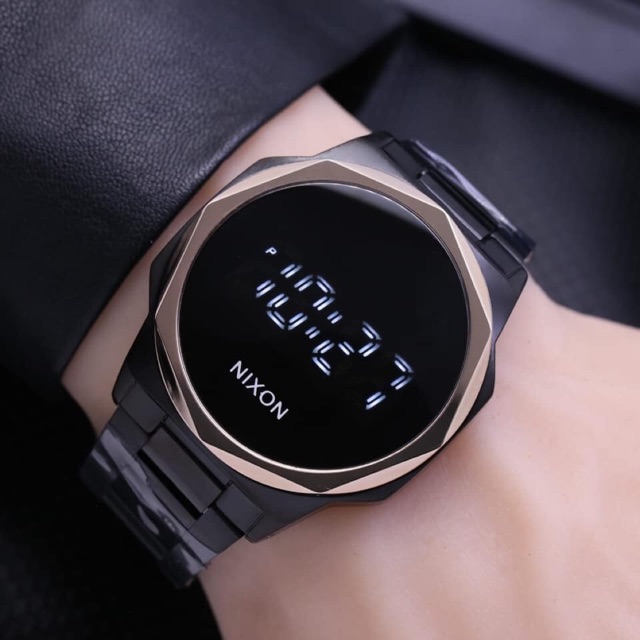 Nixon นาฬิกาข้อมือ สายโซ่ หน้าจอสัมผัส สําหรับผู้ชาย| นาฬิกาข้อมือ แฟชั่น